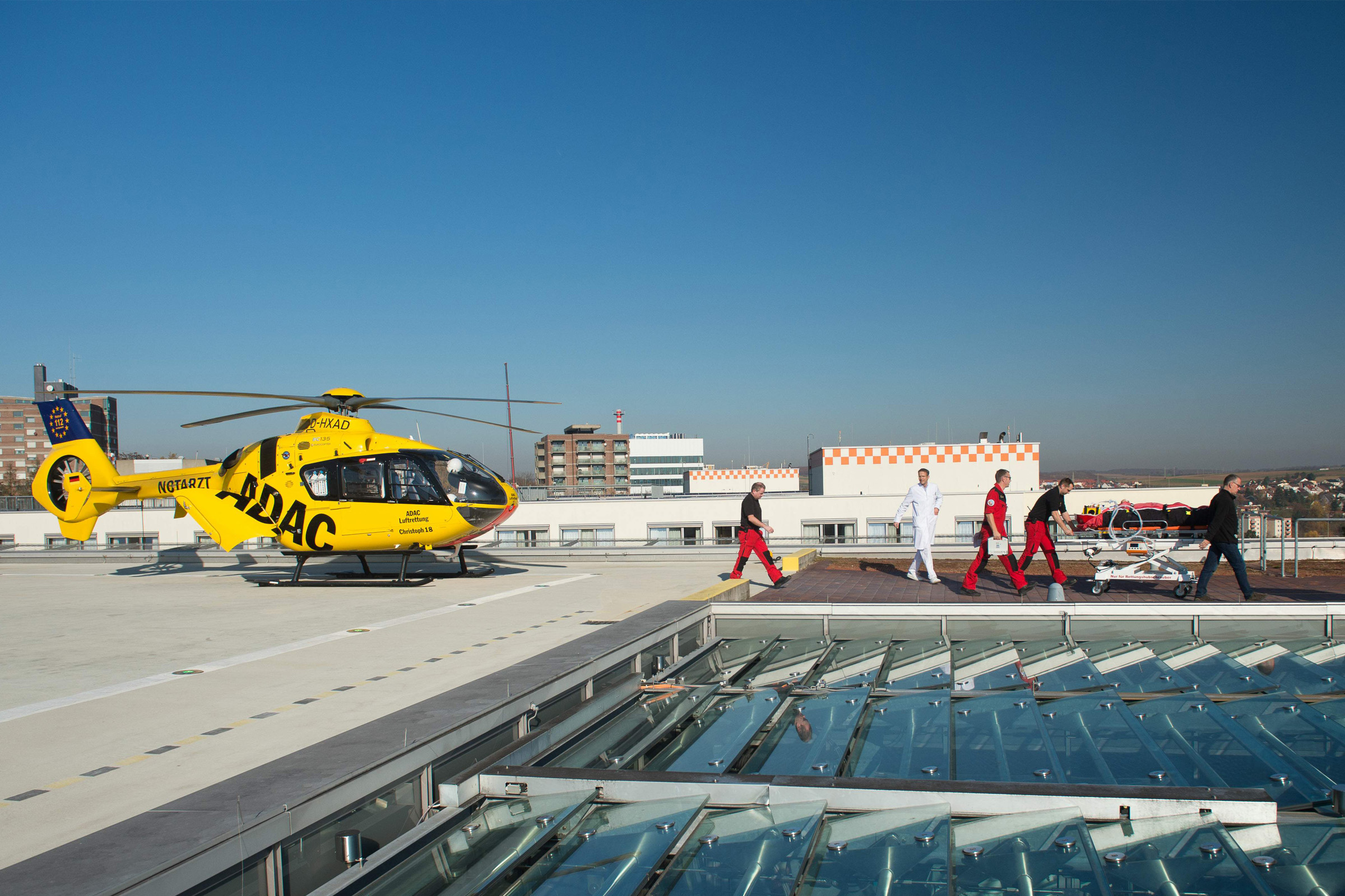 mfr-ukw-ueber_ukw_header30592810-Uniklinikum-Wuerzburg